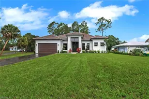 797 22nd St SE, Naples, FL 34117 - Photo 1