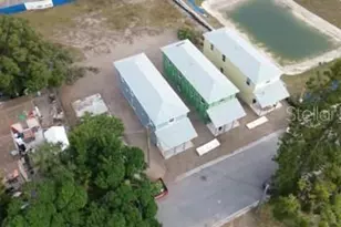 214 8th Ave Dr W, Bradenton, FL 34205 - Photo 1