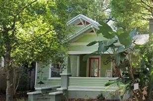 729 6th St N, Saint Petersburg, FL 33701 - Photo 1