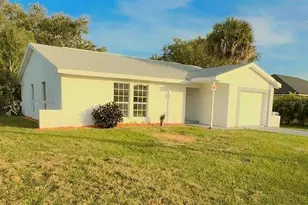 356 18th Ave, Vero Beach, FL 32962 - Photo 1