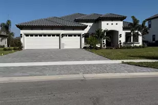 10120 Meadowrun Dr, Lithia, FL 33547 - Photo 1