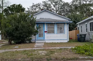 268 4th St NW, Largo, FL 33770 - Photo 1