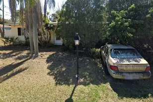 3327 74th St N, Saint Petersburg, FL 33710 - Photo 1