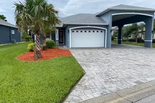 994 Crossroads Dr, Polk City, FL 33868 - Photo 1