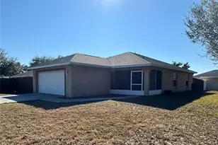 9409 29th Ave E, Palmetto, FL 34221 - Photo 1