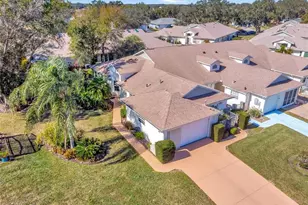 26607 Racquet Cir, Leesburg, FL 34748 - Photo 1