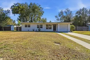 605 W Valencia Ct, Bartow, FL 33830 - Photo 1