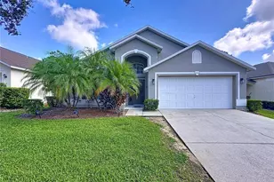 1521 S Gulf Vue Dr, Haines City, FL 33844 - Photo 1