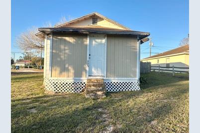 209 Shepard Avenue, Dundee, FL 33838 - Photo 1