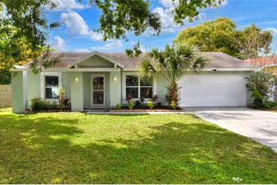 1519 Edgewater Beach Drive, Lakeland, FL 33805 - Photo 1