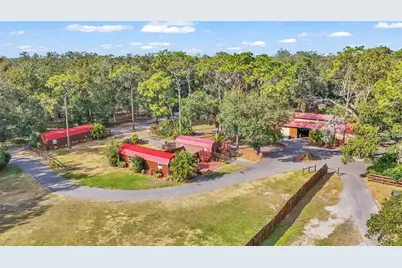5602 Thonotosassa Road, Plant City, FL 33565 - Photo 1