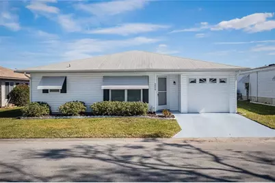 4854 Colonnades Club Boulevard, Lakeland, FL 33811 - Photo 1