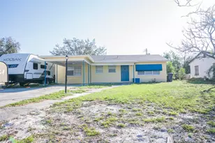 526 Hampton Ave, Lakeland, FL 33801 - Photo 1