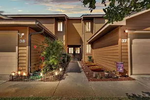 707 Carpenters Way, Lakeland, FL 33809 - Photo 1