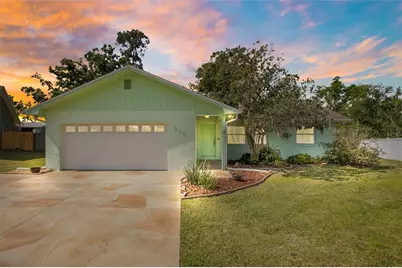 246 Veranda Drive, Lakeland, FL 33809 - Photo 1