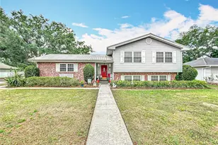 1135 Palace Pl, Lakeland, FL 33813 - Photo 1