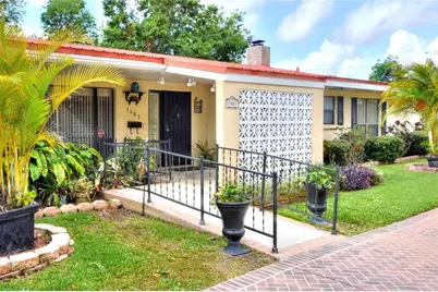 1407 Easton Drive, Lakeland, FL 33803 - Photo 1