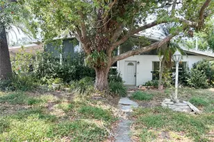 2415 Goldenrod St, Sarasota, FL 34239 - Photo 1