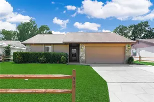 901 Spicewood Dr, Lakeland, FL 33801 - Photo 1