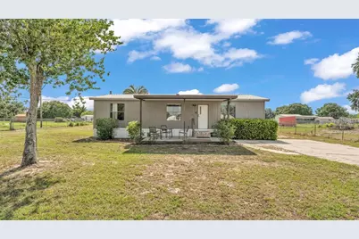 15 Cactus Circle E, Winter Haven, FL 33880 - Photo 1