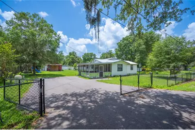 3611 Maxwell Road, Plant City, FL 33566 - Photo 1