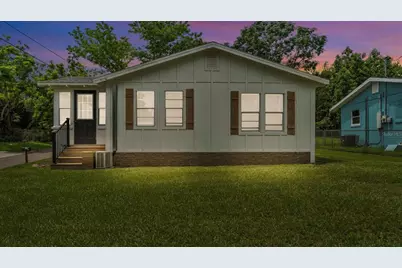 301 Weaver Avenue, Lake Wales, FL 33853 - Photo 1