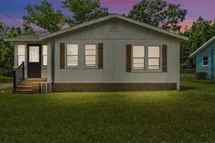 301 Weaver Ave, Lake Wales, FL 33853 - Photo 1