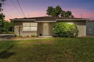 712 N Gary Rd, Lakeland, FL 33801 - Photo 1
