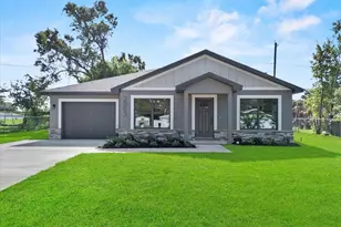 3063 Lantana Cir, Auburndale, FL 33823 - Photo 1