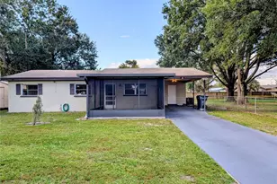 6071 Hilltop Ln E, Lakeland, FL 33809 - Photo 1