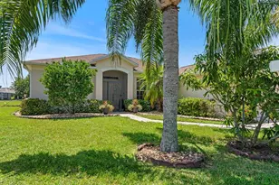 3999 Whistlewood Cir, Lakeland, FL 33811 - Photo 1