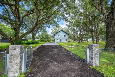 4215 Glenoak Drive N, Lakeland, FL 33810 - Photo 1