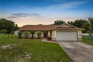2611 Jennifer Dr, Lakeland, FL 33810 - Photo 1