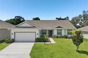 1047 Woodland Oaks Dr, Lakeland, FL 33813 - Photo 1