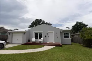 2733 Woodland Hills Ave, Lakeland, FL 33803 - Photo 1