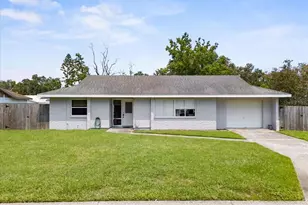 3842 Bent Tree Loop W, Lakeland, FL 33813 - Photo 1