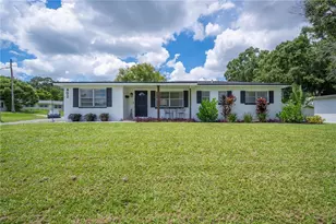 402 Flamingo Dr, Lakeland, FL 33803 - Photo 1