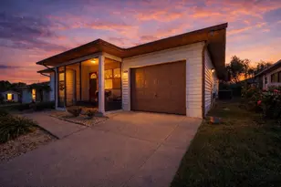 2324 Sea Island Circle S, Lakeland, FL 33810 - Photo 1
