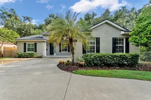 208 W Poinsettia St, Lakeland, FL 33803 - Photo 1