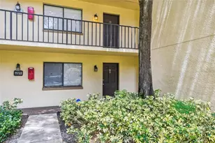 11722 Raintree Lake Ln, Temple Terrace, FL 33617 - Photo 1