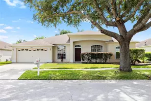 2763 Valencia Grove Dr, Valrico, FL 33596 - Photo 1