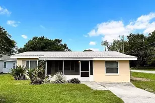 1595 28th St NW, Winter Haven, FL 33881 - Photo 1
