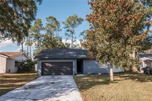 6325 Doe Cir E, Lakeland, FL 33809 - Photo 1