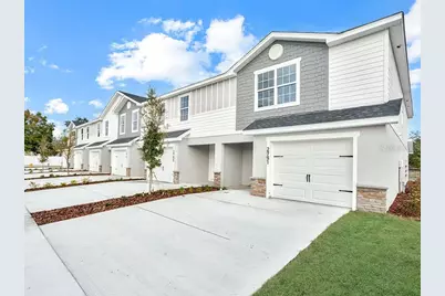 2801 Idyll Lakes Circle, Plant City, FL 33566 - Photo 1