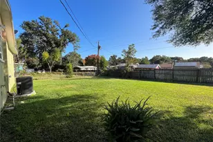 1717 Bush Ave, Lakeland, FL 33805 - Photo 1