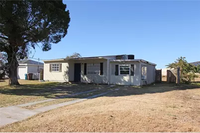 141 NW 10th Drive, Mulberry, FL 33860 - Photo 1