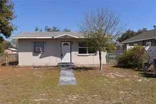 640 N 8th St, Eagle Lake, FL 33839 - Photo 1