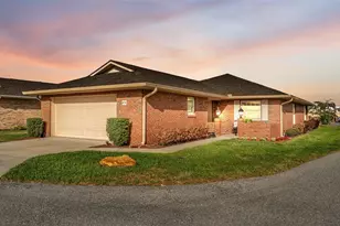 474 Barbados Cir, Lakeland, FL 33803 - Photo 1