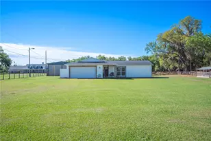 4407 Bugg Rd, Plant City, FL 33567 - Photo 1