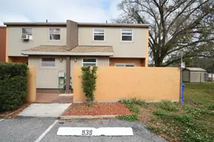 939 Castle Way, Lakeland, FL 33803 - Photo 1